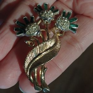 RARE Trifari Antique Radiance thistle Flower Bouquet Brooch